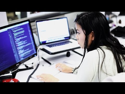 Day in the Life: Software Engineer - UC0MAb8ucwnxZfYh8ISMNgog