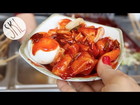 BEST Tteokbokki in Korea!! | Life in Korea | S2E8 - UCIvA9ZGeoR6CH2e0DZtvxzw