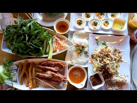 Vlog Ep.9 - Where to EAT Vietnamese in Sacramento?! - UCIvA9ZGeoR6CH2e0DZtvxzw