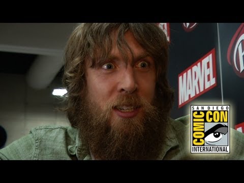 Daniel Bryan's search for the perfect drawing of himself at Comic-Con International 2013 - UCJ5v_MCY6GNUBTO8-D3XoAg