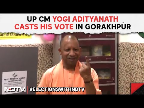 Lok Sabha Elections Phase 7 | UP CM Yogi Adityanath Cast His Vote At Polling Station In Gorakhpur