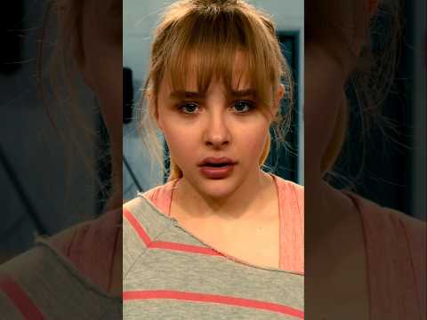 The Hit Girl | Kick Ass #chloëgracemoretz #kickass #thehitgirl #movie #marvelcomics #marvel