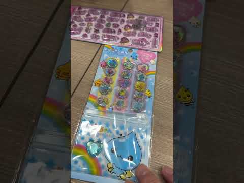 シール選び😂　まりちゃんいずちゃんチャンネル　#shorts #ボンボンドロップシール
