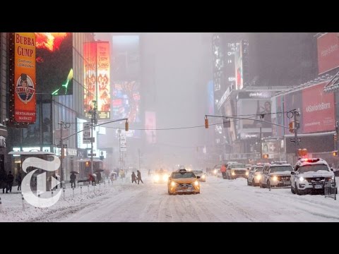 Snow Struggles in New York City | The New York Times - UCqnbDFdCpuN8CMEg0VuEBqA