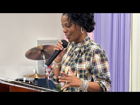 “We’re Gods Mirror” Renewed Life Church, First Lady Tamecia Smith #Godsimage #renewedlifechurch💥