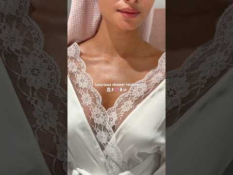 Luxurious Shower Routine 🧖🏽‍♀️🕯️🎀🪞🦢