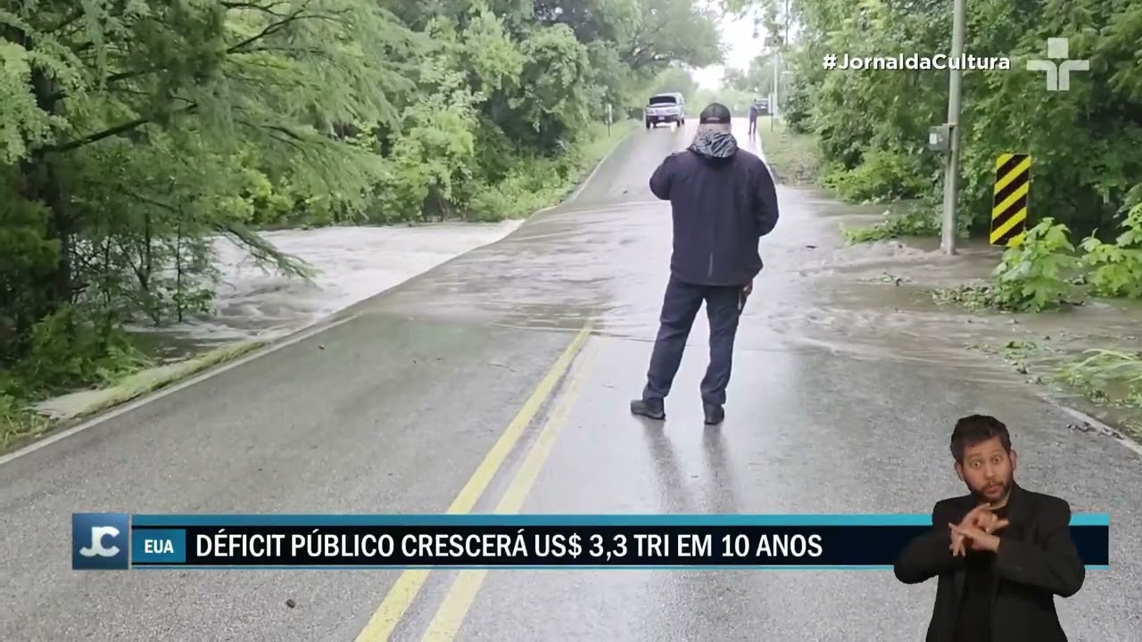 Enchentes no Texas causam pelo menos 30 mortes