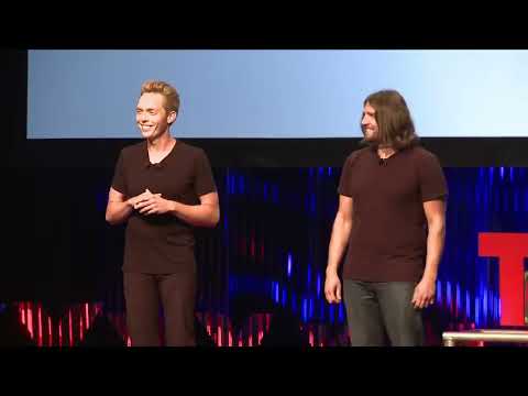 The Art of Letting Go | The Minimalists | TEDxFargo - UCsT0YIqwnpJCM-mx7-gSA4Q