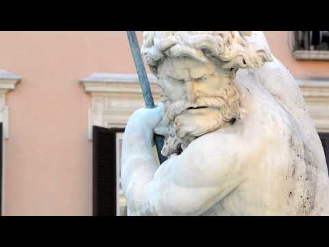 Unveiling Fontana del Nettuno: Rome's Neptune Fountain in Piazza Navona