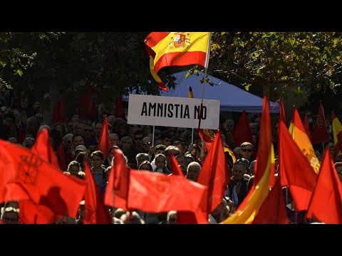 Χιλιάδες στους δρόμους της Μαδρίτης κατά της χορήγησης αμνηστίας στους καταλανούς αποσχιστές