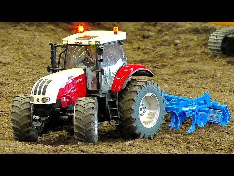 RC STEYR CVT-6230 TRACTOR IN ACTION SCALE 1/16 AMAZING RC MODEL MACHINE AT WORK - UCNv8pE-nHTAAp77nXiAB9AA