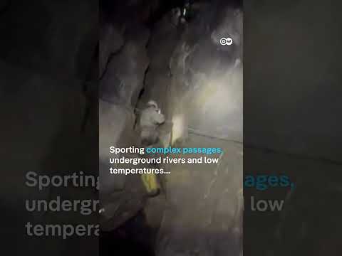 Spanish cave climbers rescued after 40 hours | DW News