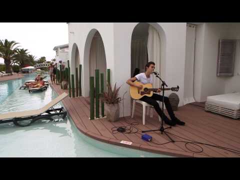 Matthew Koma: Wasted, Acoustic (Radio 1 in Ibiza 2014) - UC-FQUIVQ-bZiefzBiQAa8Fw