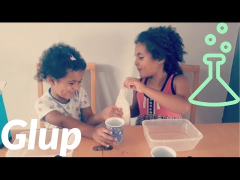 Glup And ShopKins Challenge | Science Month EP2/4 - UCeaG5HcexylrNi9v9FxE47g