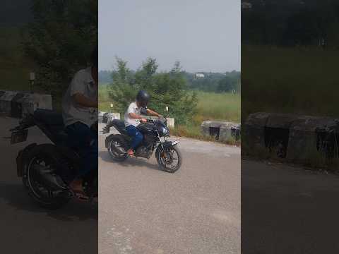 Apne bike se pyar🏍️|| Xtreme 125r ||#xtreme125​ #subscribe​ #heroxtreme125r​ #hero​ #shorts​ #virals