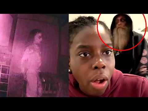 Ceva Ne Priveste Tot Timpul