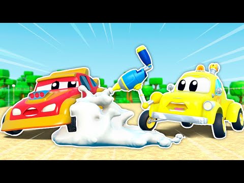 Tractorul și mașina de curse sunt lipite! 🚜🏁 Repararea mașinilor | Tom, camionul de remorcare