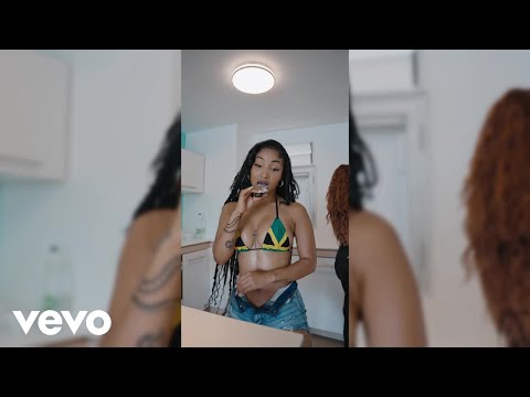 Shenseea - Yawdie Freestyle (Official Video)