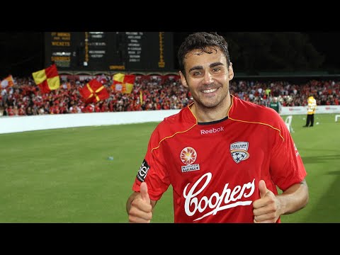#AUFCArchives | 02/11/2011 | Reds take the Victory at Adelaide Oval #AUFCArchives | 02/11/2011 | Reds take the Victory at Adelaide Oval