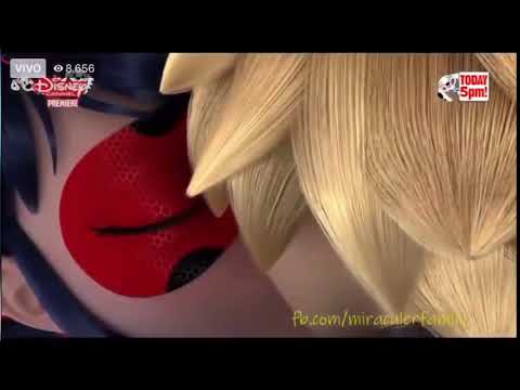 ¡El Beso de Ladybug y Chat Noir! 💞