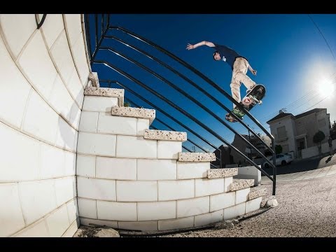 Shredding the town with skateboard phenom Jost Arens - UCblfuW_4rakIf2h6aqANefA