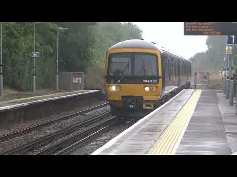 FGW 166211 arriving into Upwey from Weymouth (08/07/23)