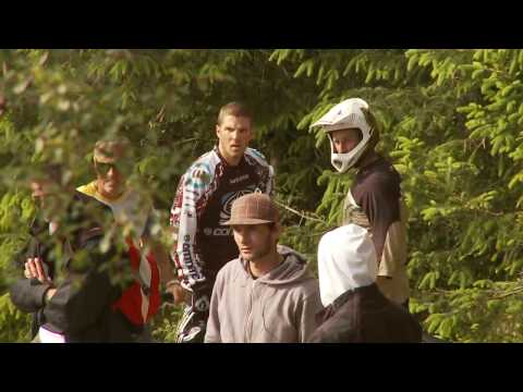 The Atherton Project - Nissan UCI MTB World Cup - UCblfuW_4rakIf2h6aqANefA