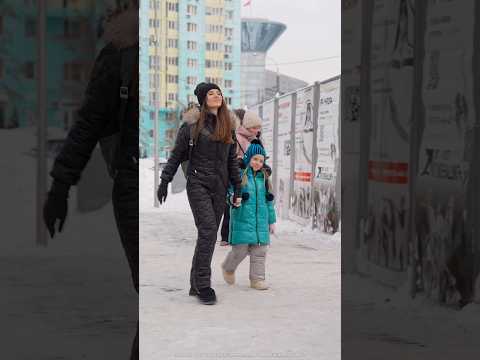 Телефон заменил Кристине друзей! А как вы решаете проблемы с гаджетами?