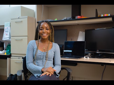IN THE LAB : Medina in the College of Sciences