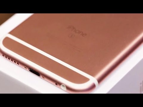 CNET Update - Secret Apple lab? The latest rumors on iPhone 7 and Galaxy S7 - UCOmcA3f_RrH6b9NmcNa4tdg