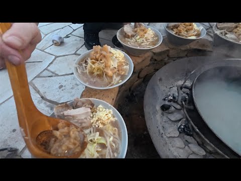 【外二郎】仕事仲間で粉から二郎ラーメン作ったら本格的で美味すぎた。