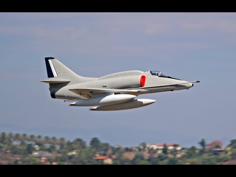 The RC Geek's Freewing A-4 Skyhawk flight at Wingmasters SD - UC5q8ss88jxwMlHf_A-XZGlA