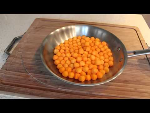 How to Flip Food in a Pan Like a Chef! - UCRIZtPl9nb9RiXc9btSTQNw