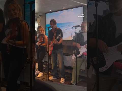 Inside Keith Urban's NYC ferry show