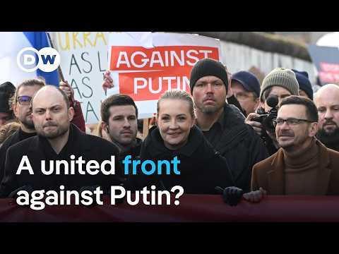 Prominent Russian opposition exiles lead anti-Putin protest in Berlin, demand end to war in Ukraine