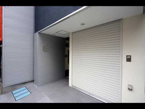 4×20 small house: This house is a small house of 4m in width 20m in depth. It is built in Tokyo.