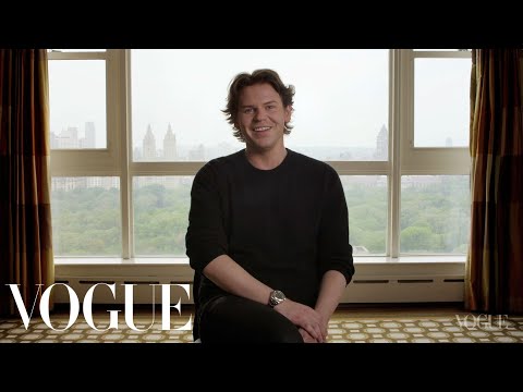 Christopher Kane -Vogue Voices - UCRXiA3h1no_PFkb1JCP0yMA