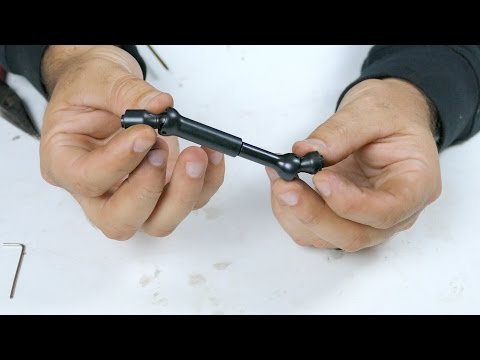 How to Install MIP CVD Drive Shafts In An Axial SCX10 - UCiqTEhDiWz1eb7exfWiy5TA