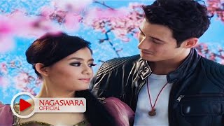 T2 - Cinta Aku Gila (Official Music Video NAGASWARA) #music