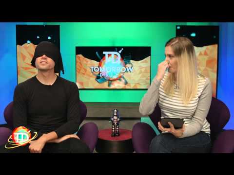 Tomorrow Daily - Stan Lee and Steve Wozniak team up for Silicon Valley Comic Con, Ep. 166 - UCOmcA3f_RrH6b9NmcNa4tdg