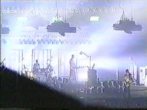Rammstein – Mutter (Live in St.Petersburg 2001) [1440p]