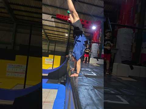 自ら逆再生してみた #運動 #ウォールトランポリン #トランポリン #tricking #parkour #体操 #trampoline #acrobatics #逆再生