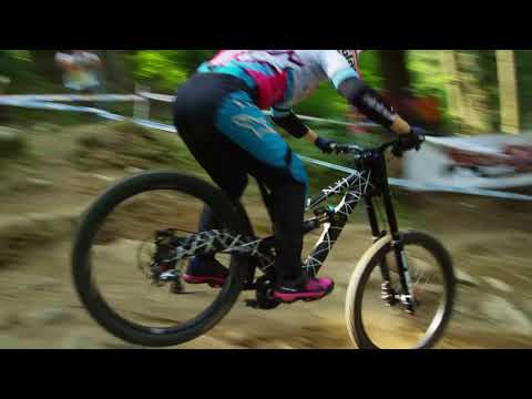 Bike Snapping Action from the Final Stop of UCI MTB World Cup | Qualifying Session - UCblfuW_4rakIf2h6aqANefA