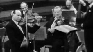 David Oistrakh - Bach Violin Concerto in A minor (1st mvt.)