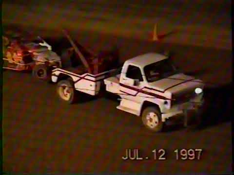 Hidden Valley Speedway July 12th, 1997 Small Block Modified Feature - dirt track racing video image