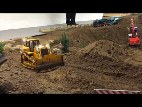 Building a road with RC Machines Part 1 - UC4RjrGuDkWbGMNyznRrE-GQ