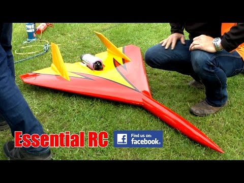 VERY VERY FAST RC TURBINE JET (600KMH / 378MPH !): Weston Park 2016 - UChL7uuTTz_qcgDmeVg-dxiQ