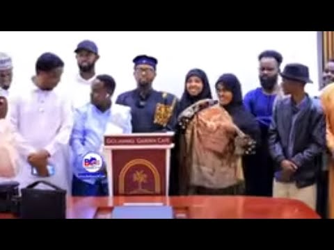 Deg Deg Maxaa idiinka Baxay Hadalada Dhalinyaradii Colaada ka abuurey awdal iyo salal