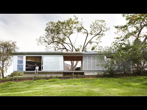 Take a video tour of A-CH's tiny Keperra House in Australia