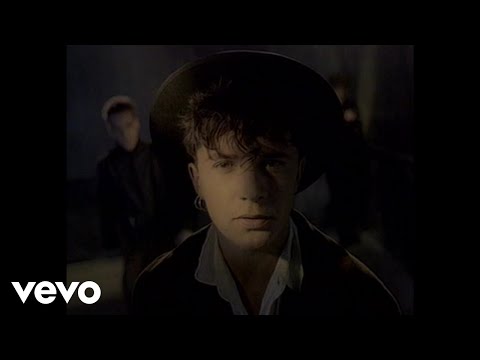 Indochine - Les tzars - UCRviBuIq7NHYrQ4PlEfof7w